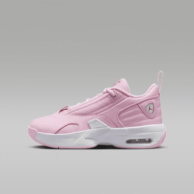 Jordan Max Aura 6 Older Kids' Shoes. Nike ID